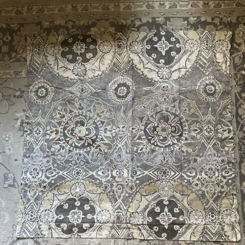 Pottery Barn Medallion Styled Design Euro Bed Pillowcase Cover